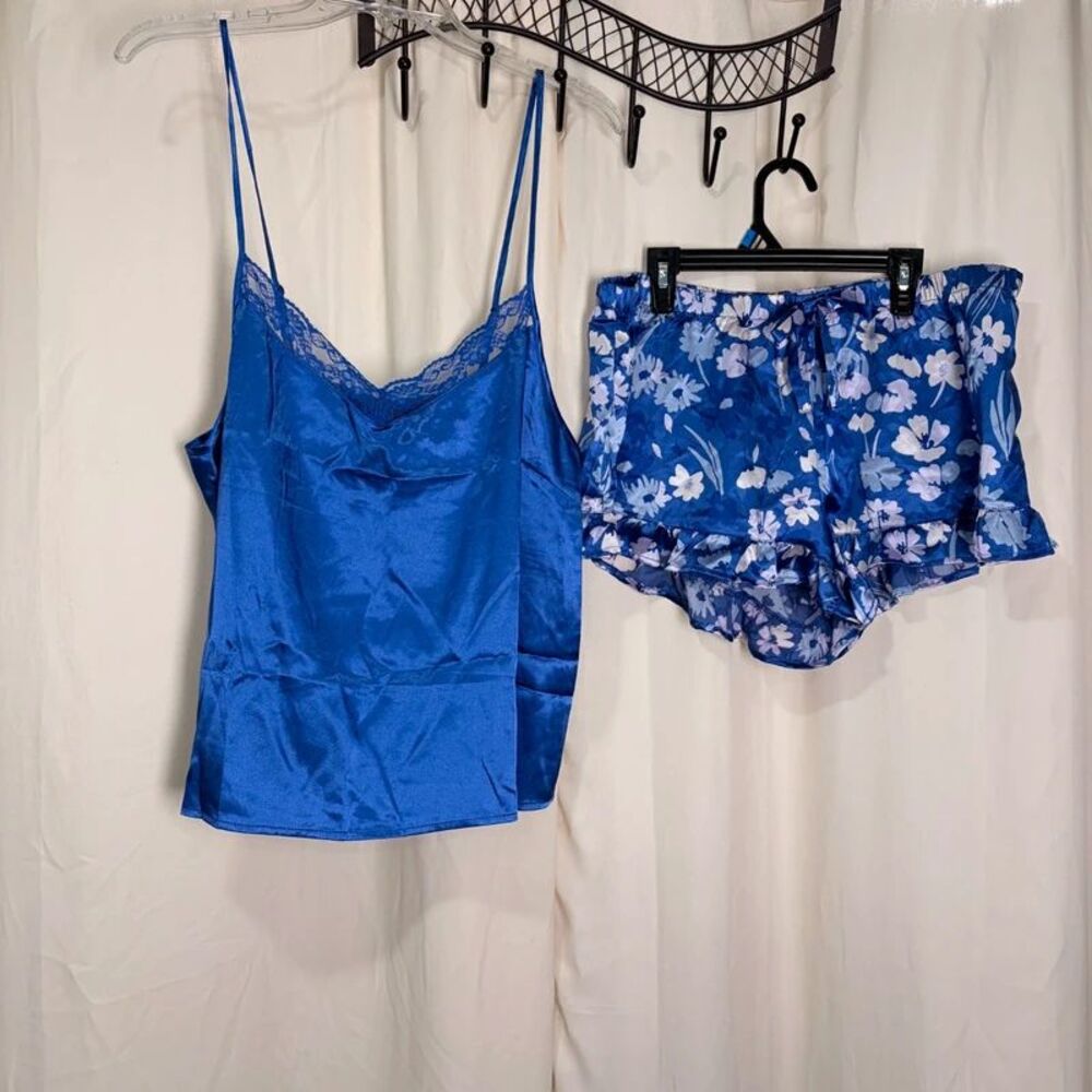 Adore Me Purple Satin Pajama Set L Lace Trim Cami Top & Floral Ruffle Shorts Set